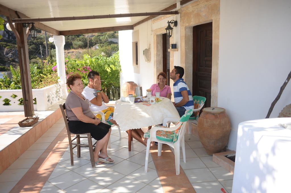 La Villa Di Zazopetra Menetaí 외부 사진